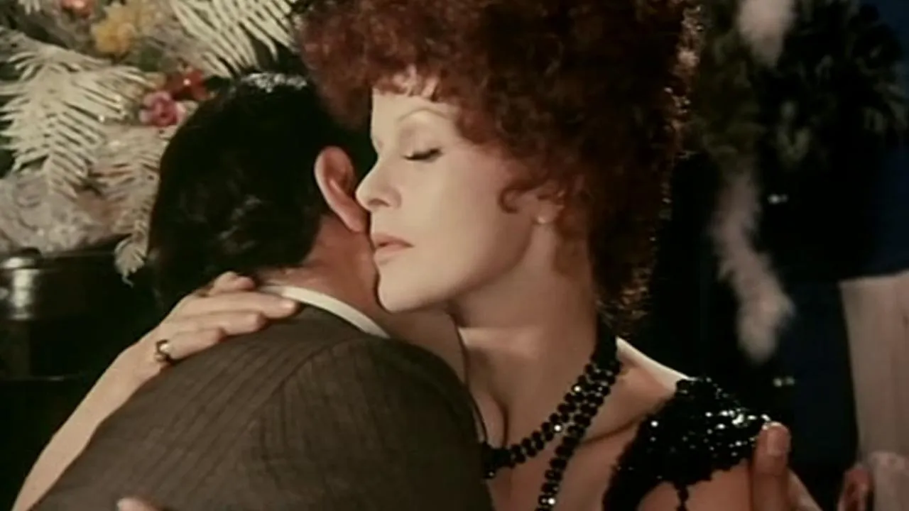 Il bacio di una morta streaming ita