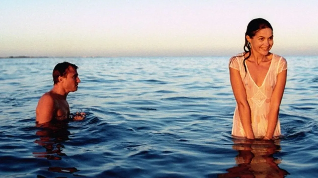 Nudisti per caso streaming ita