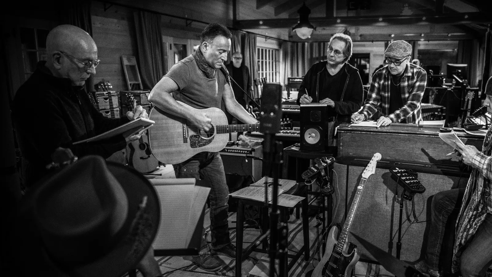 Bruce Springsteen's Letter to You streaming ita