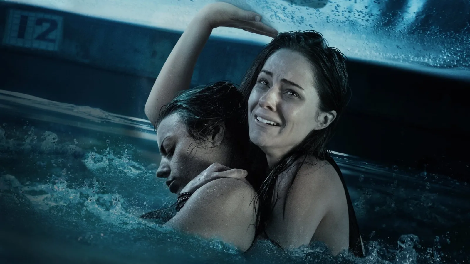 12 Feet Deep streaming ita